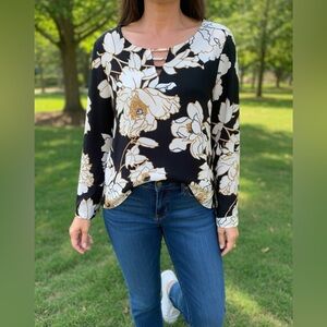 NWOT Apt 9 Floral Blouse Sz Large
